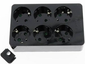 Pikendusjuhtme pistikupesa pp 6x must