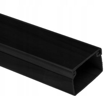 Karbik 25x15 mm 2 m must