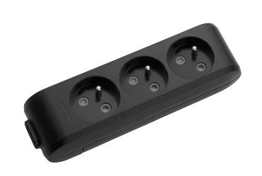 Pistikupesa m-ga 3-ne pinnapealne riputuskonksuga must