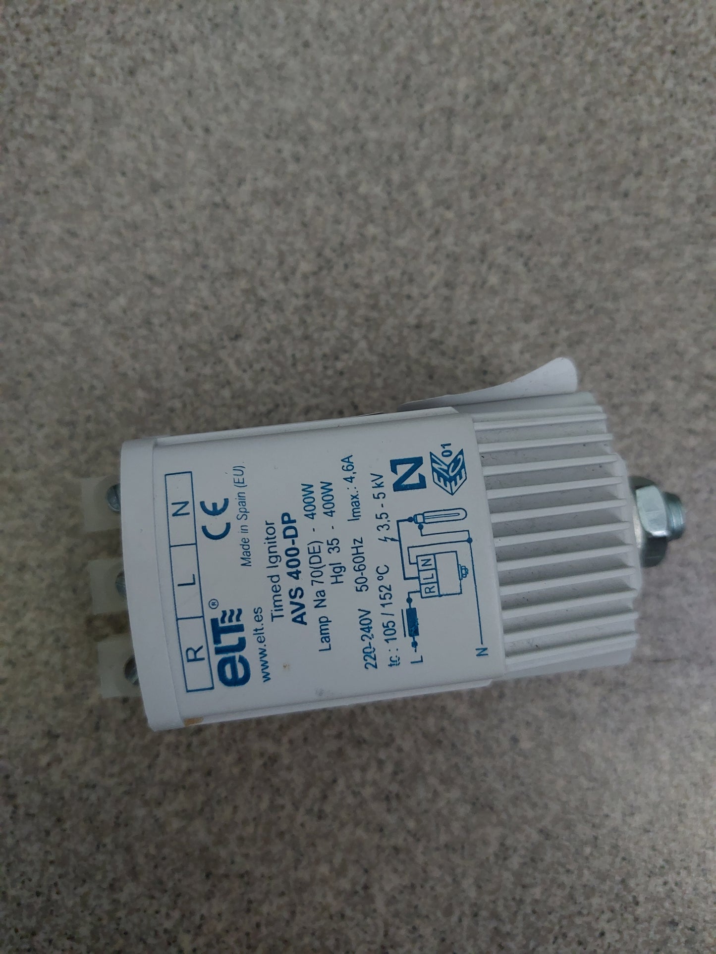 Toiteplokk AVS 400-DP naatrium- ja halogeenlambile 400W 4,6A