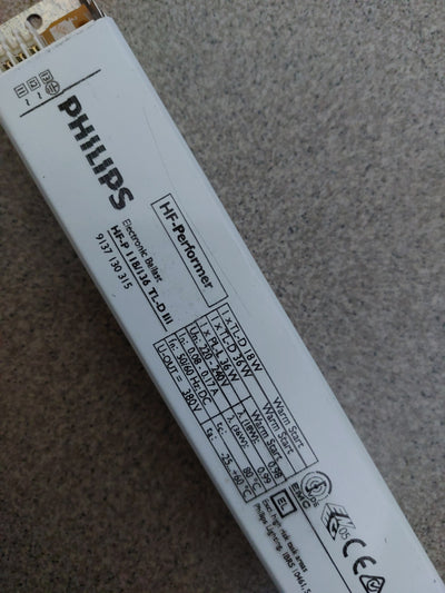 Elektrooniline liiteseade Philips HF-P 118/136 TL-D III, 1×18/36 W