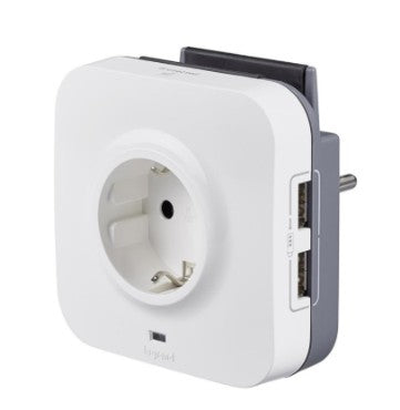 Adapter 2xUSB+pesa valge 16A