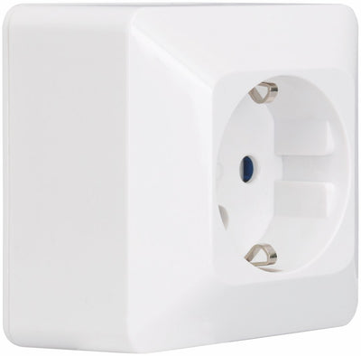 Pistikupesa maandusega 1-ne pinnapealne, valge