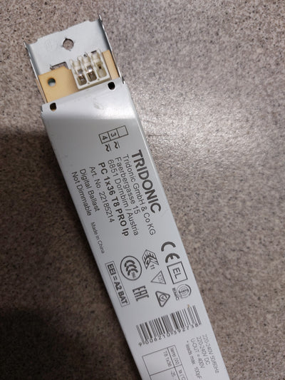 Toiteplokk 1x36 T8 220-240V 0,15A