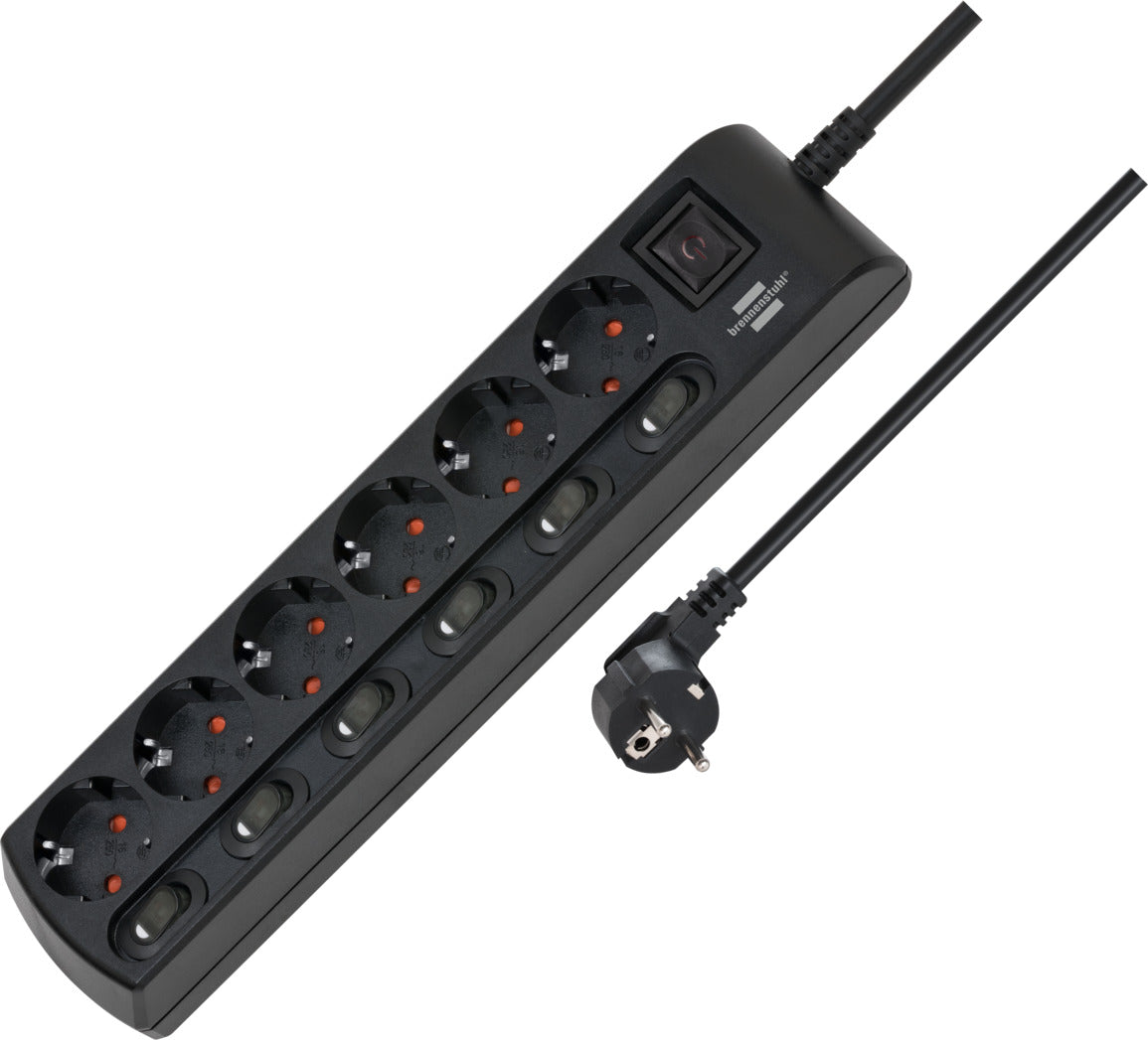 Pikendusjuhe 6 pesaga eraldi lülititega 2 m H05VV-F 3G1,5 mm² IP20 must