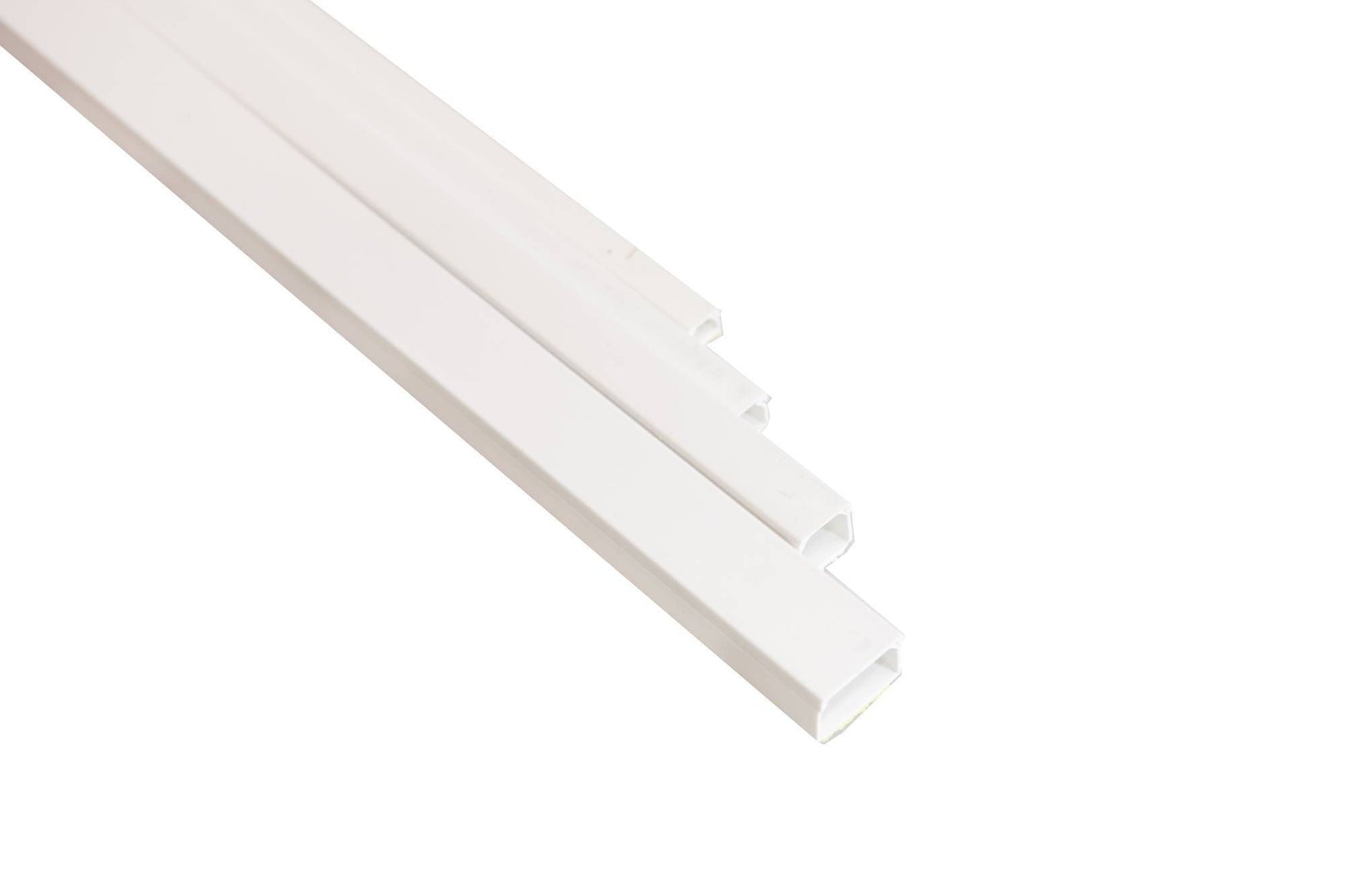 Karbik 30x15 mm 2 m valge