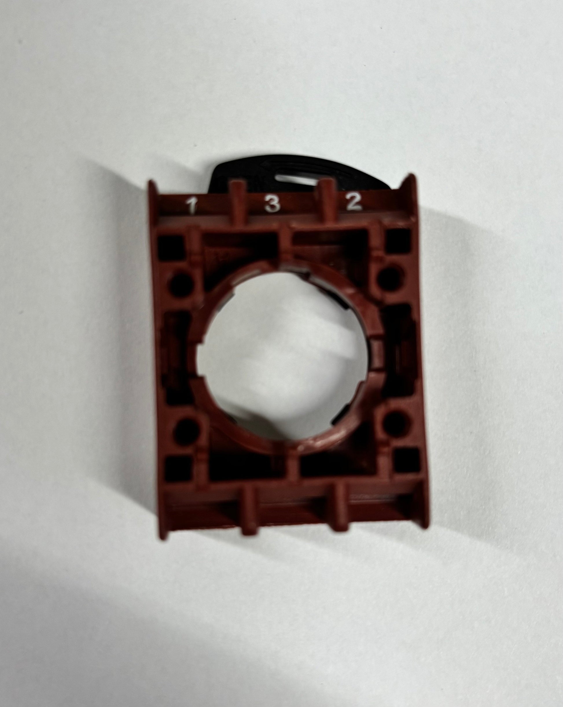 Vaheplaat surunupule pruun